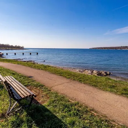Rona Cervar Poreč